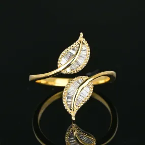 Bypass Ivy Leaf Baguette Diamond Ring in Gold