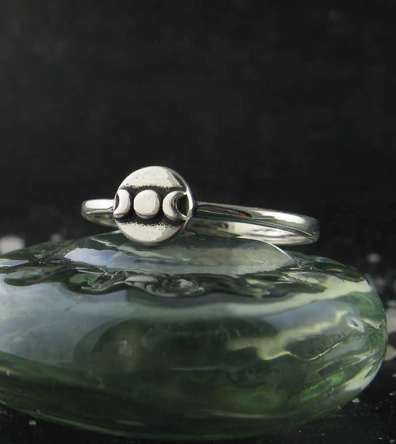 Small Round Triple Moon Symbol Ring