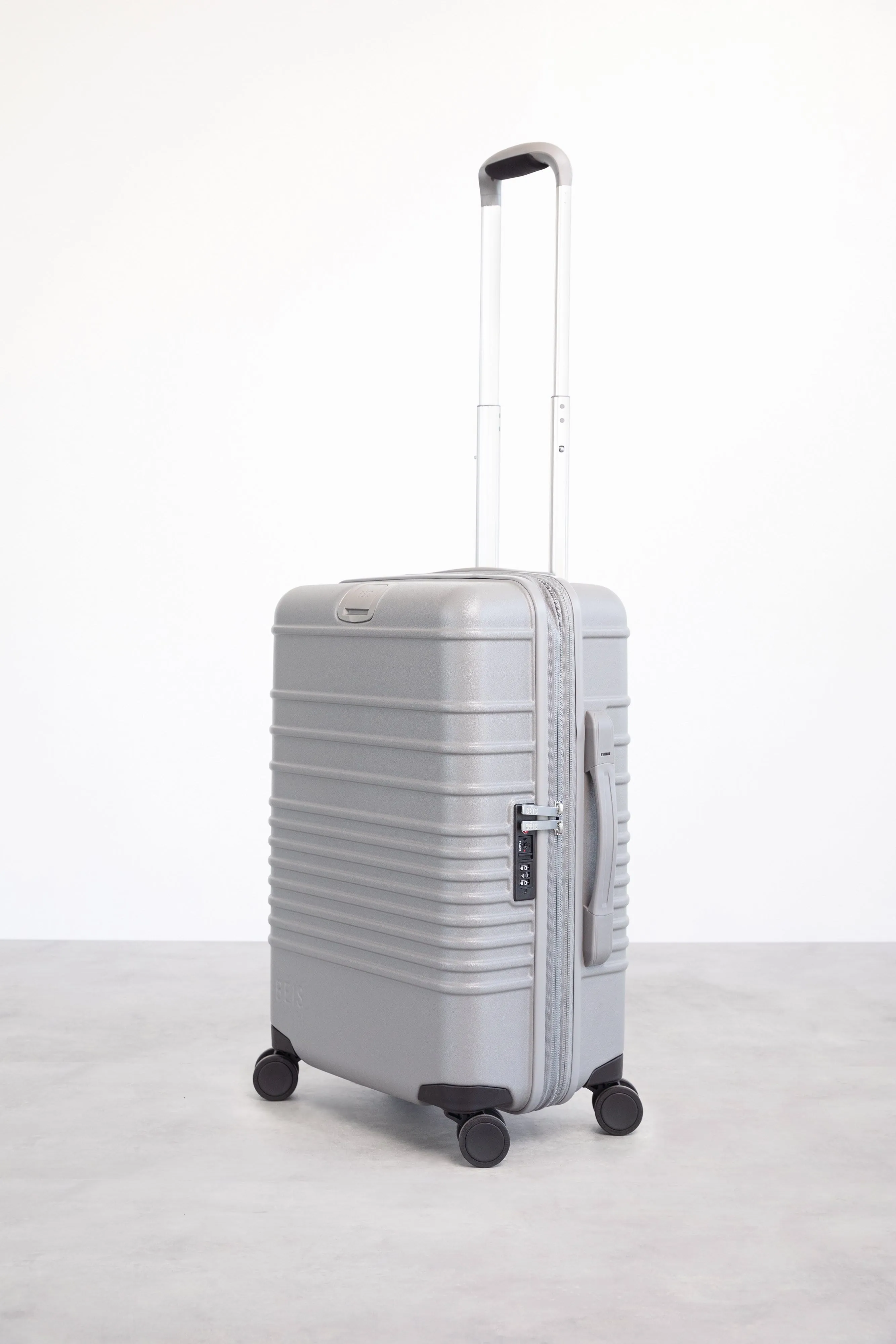 The Carry-On Roller in Grey