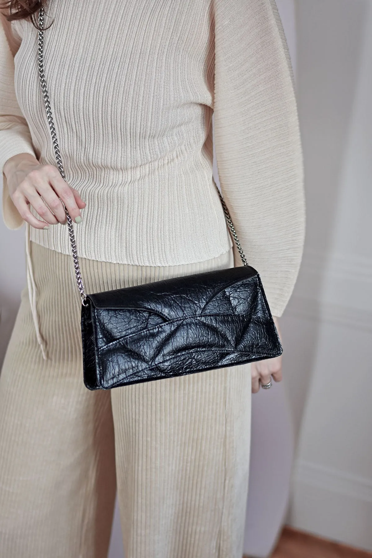 The Enigmatic Heart Bag - Vegan / Leather